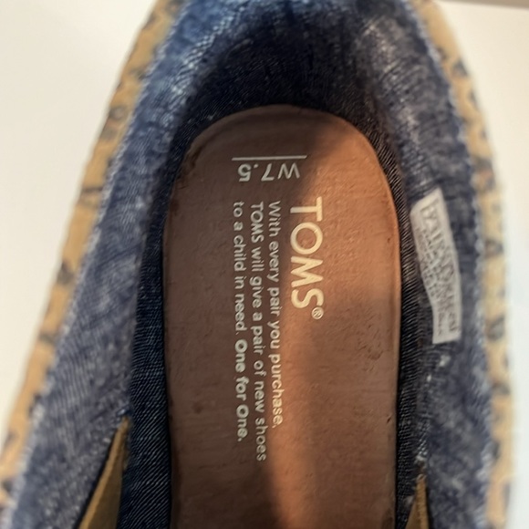 Tom’s Desert Wedge Cheetah Suede Printed New with box - Picture 5 of 7